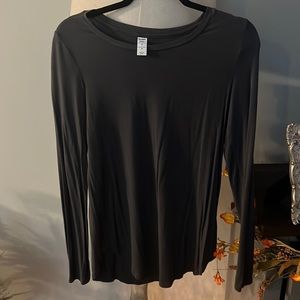 Old navy gray long sleeve shirt